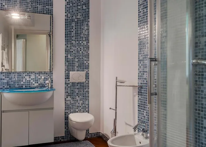 Willa Eden 8, Emma Ispra